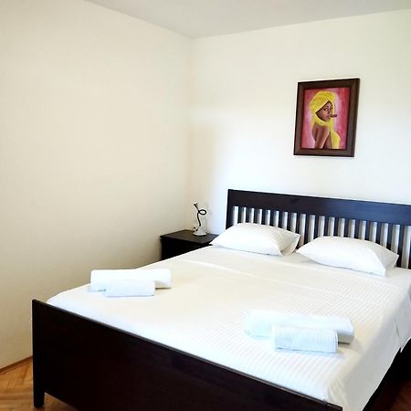 Holiday House Pinus Pinea Вигань Экстерьер фото